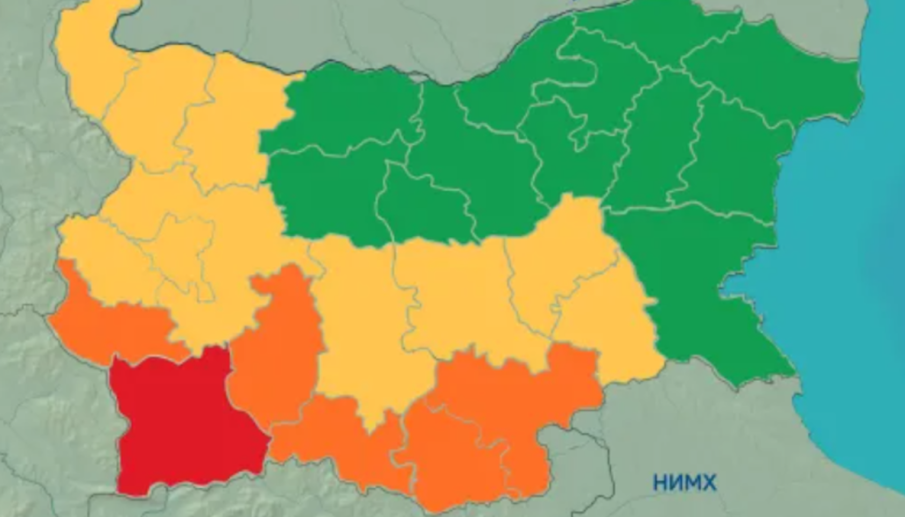 Обявиха ЧЕРВЕН КОД за много опасно време в Сандански, Петрич и Струмяни, ливват дъждове