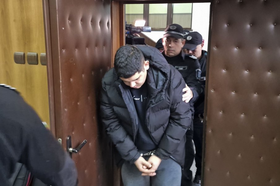 Шофьорът-убиец от Околовръстното на Пловдив остава в ареста