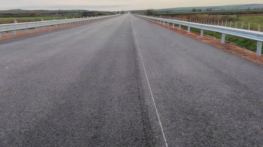 Завършиха асфалтовите работи в участъка в ремонт на АМ „Тракия“ в област Сливен