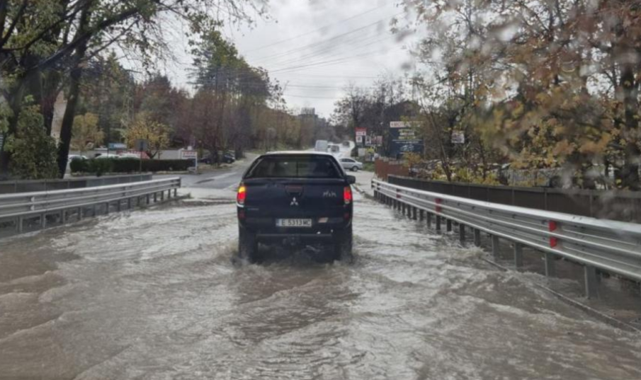 Наводнения в няколко села в Община Сандански