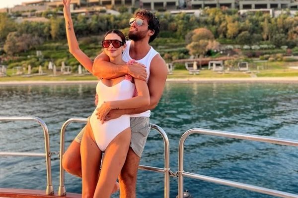 Джан Яман май заряза дизайнерката