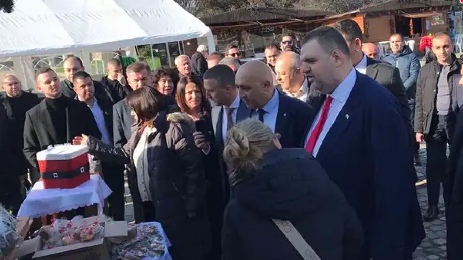 Как работи един лидер: Кажете от какво имате нужда и ще помогнем…(СНИМКИ/ВИДЕО)