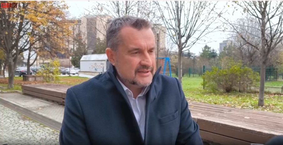 Калоян Методиев със СКАНДАЛНО РАЗКРИТИЕ пред ПИК TV: Правят политически проект на Радев - въпросът на въпросите е бил ли е президентът член на пловдивската масонска ложа Слънце ориент (ВИДЕО)