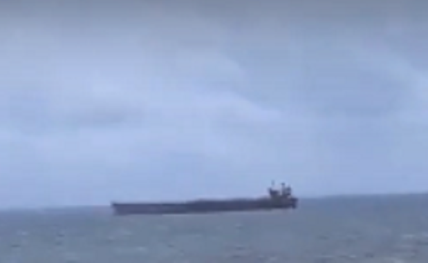 Кораб бедства в морето край Ахтопол