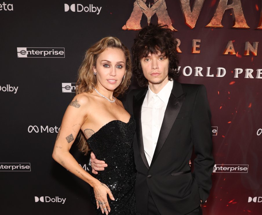 КАЗА ДА: Майли Сайръс се сгоди