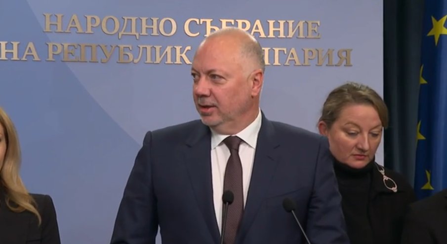 ГОРЕЩО В ПИК TV! Правителството падна. Росен Желязков: Подаваме оставка! (ВИДЕО)