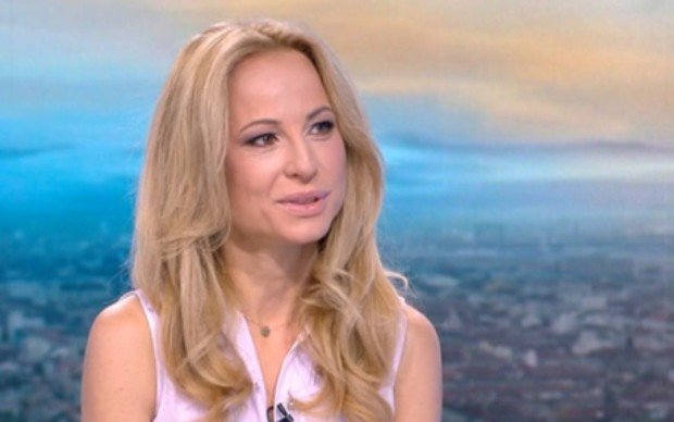 Писателят Милен Русков ИЗРИГНА срещу Цънцарова: Капитализъм и уволнения! Пропагандата не е стока, не струва нищо