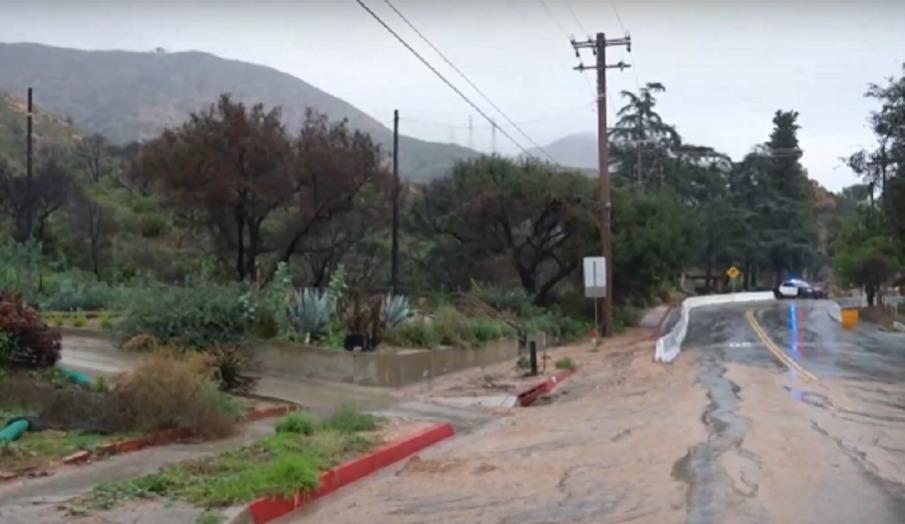 Извънредно положение в Лос Анджелис заради наводнения на Коледа