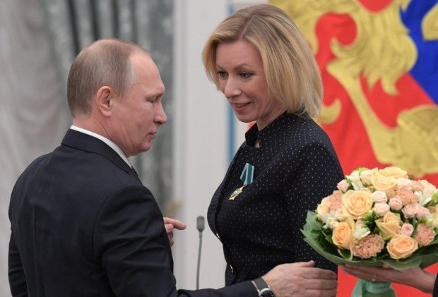 Путин връчи орден За заслуги пред Отечеството на Мария Захарова