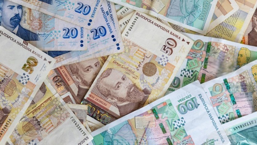 ЗА ПОСЛЕДЕН ДЕН: Левът е единствената официална валута в България