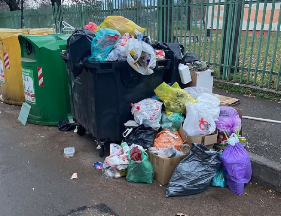 РИОСВ отчита: Пет района в София с най-много сигнали за боклуци