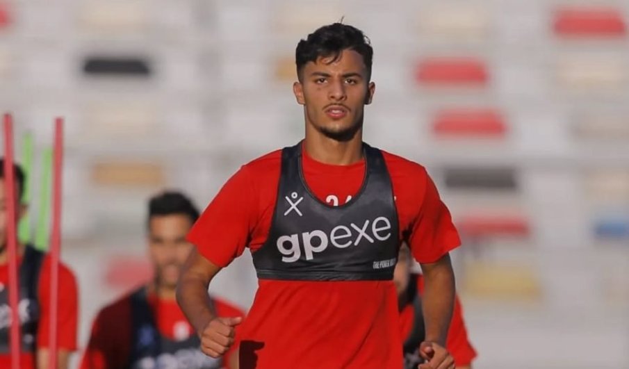 СПОР И НА ТРАНСФЕРНИЯ ПАЗАР: ЦСКА и Лудогорец в битка за нападател от Алжир