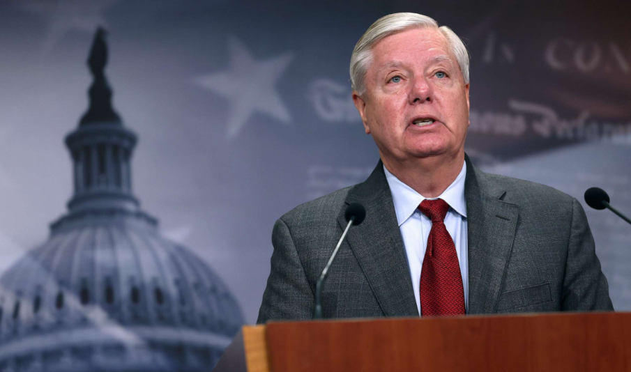 Линдзи Греъм назова страната, която скоро ще сподели съдбата на Венецуела