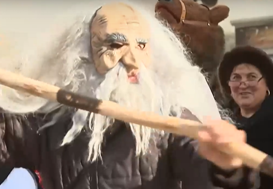 Кукери гониха злите сили в Благоевград