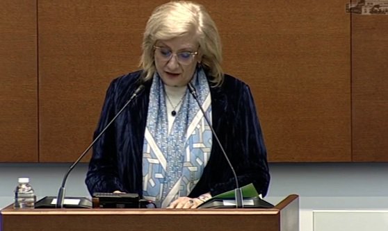 Искра Михайлова: Хората очакват национална отговорност, а не език на омразата