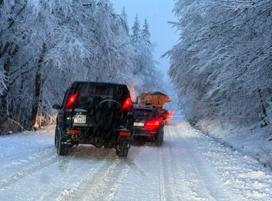 ВНИМАНИЕ: Тежка пътна обстановка към Черни връх