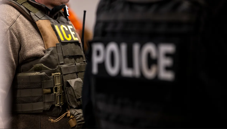 Имиграционен офицер в Минеаполис простреля мъж от Венецуела, нахвърлил се срещу него