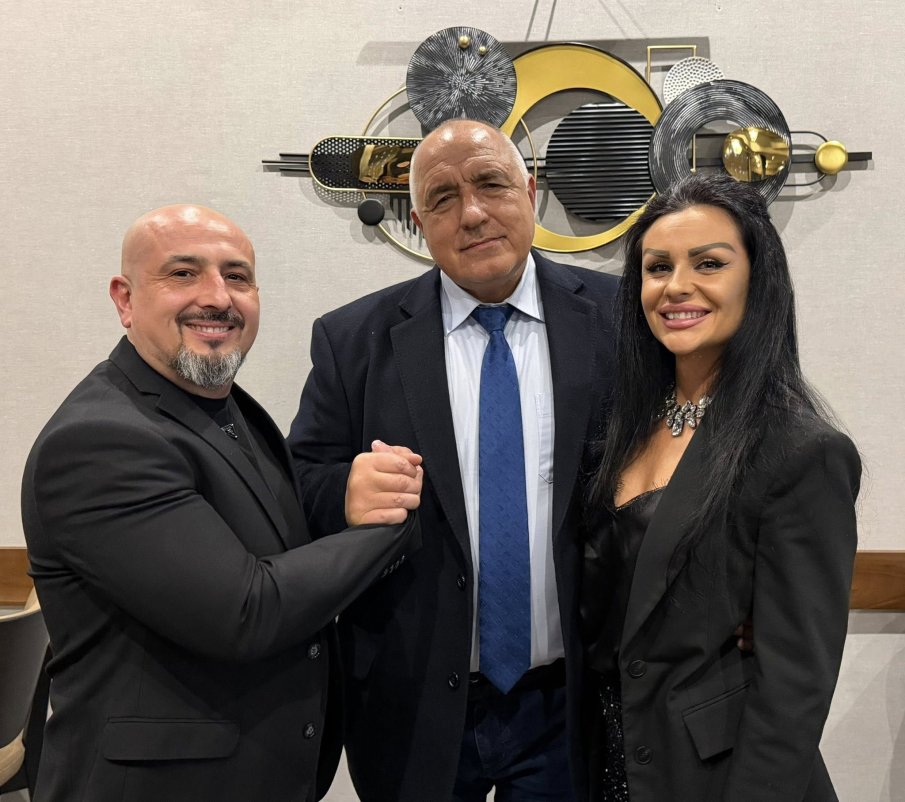 ПЪРВО В ПИК! Борисов: Днес човек може да тръгне от Монтана и да стигне до Лисабон без да спира по граници, с една лична карта и с една валута (СНИМКИ)