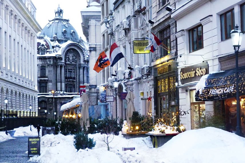 Букурещ въведе туристическа такса от 2 евро