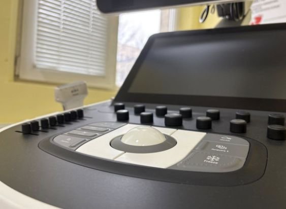 С нови апарати ще лекуват децата на Велико Търново по-качествено и по-щадящо