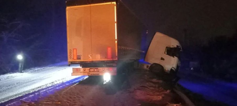 Отвориха Прохода на Републиката, след като изтеглиха закъсалия тир