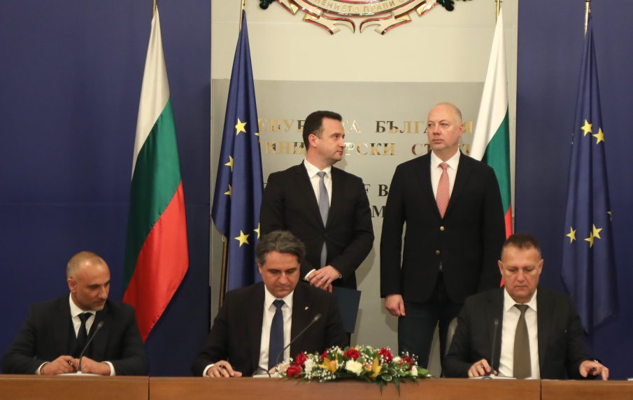 Премиерът Желязков: Държавата влиза като инвеститор в търсенето и проучването на подземни богатства в Черно море