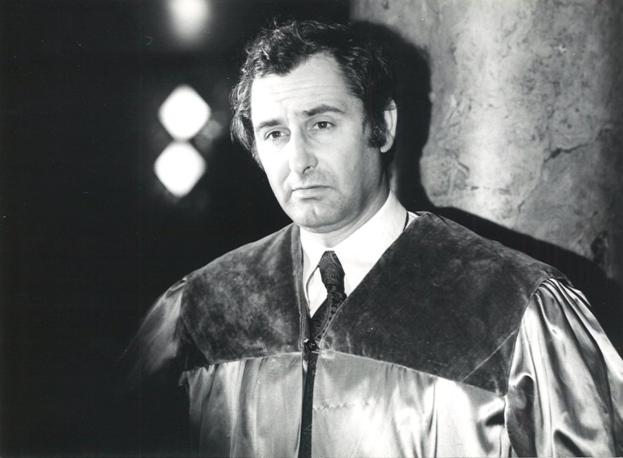 ТЪЖНА ВЕСТ! Напусна ни актьорът Иван Несторов