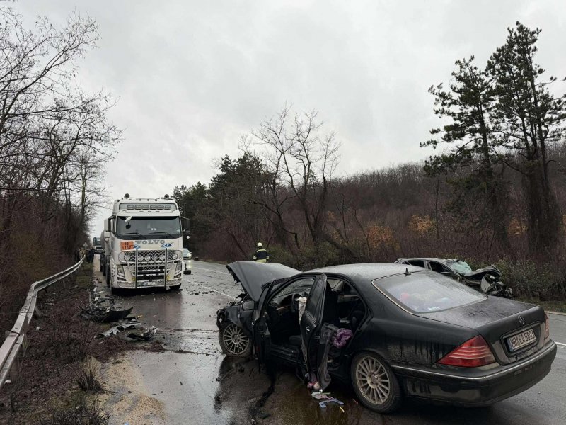 Мъж на 58 години загина при тежка катастрофа край село Телиш