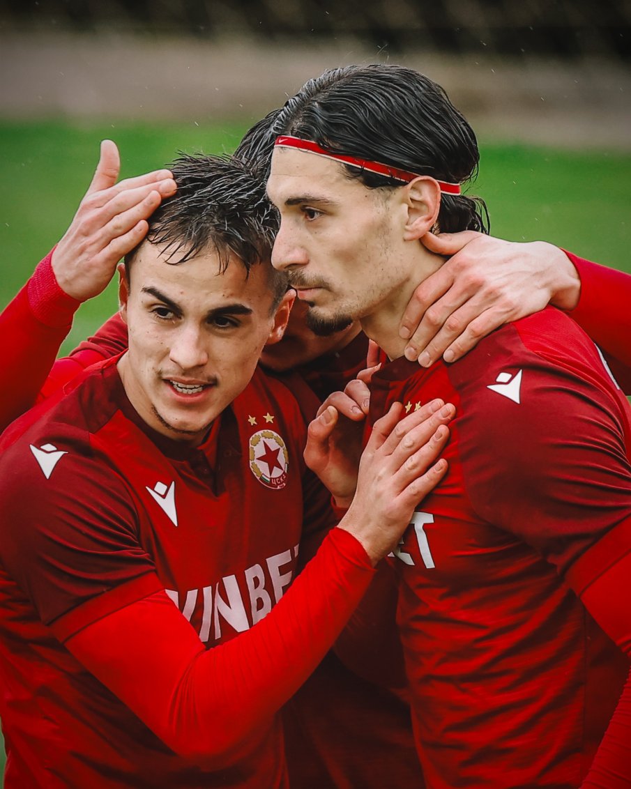 ЦСКА отнесе китайци в Анталия