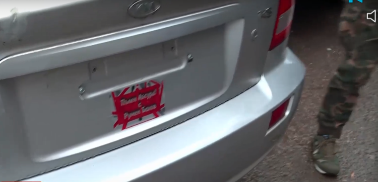 За втори път откраднаха регистрационните табели на кола в София, шофьорът спа под нея