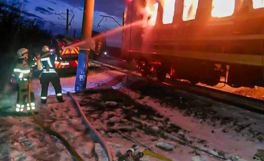 Киев обвини Москва в тероризъм, след като дрон порази влак и уби петима души. Русия запази мълчание