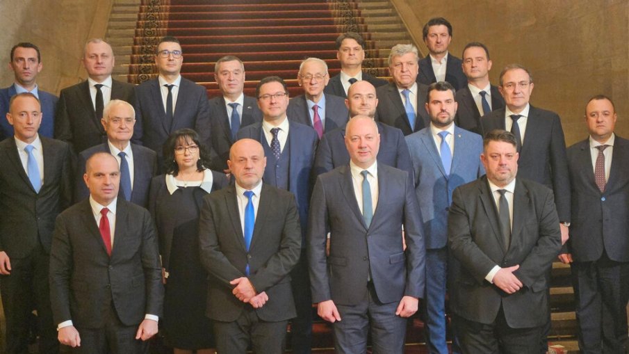 Конституционният съд потвърди легитимността на кабинета Желязков