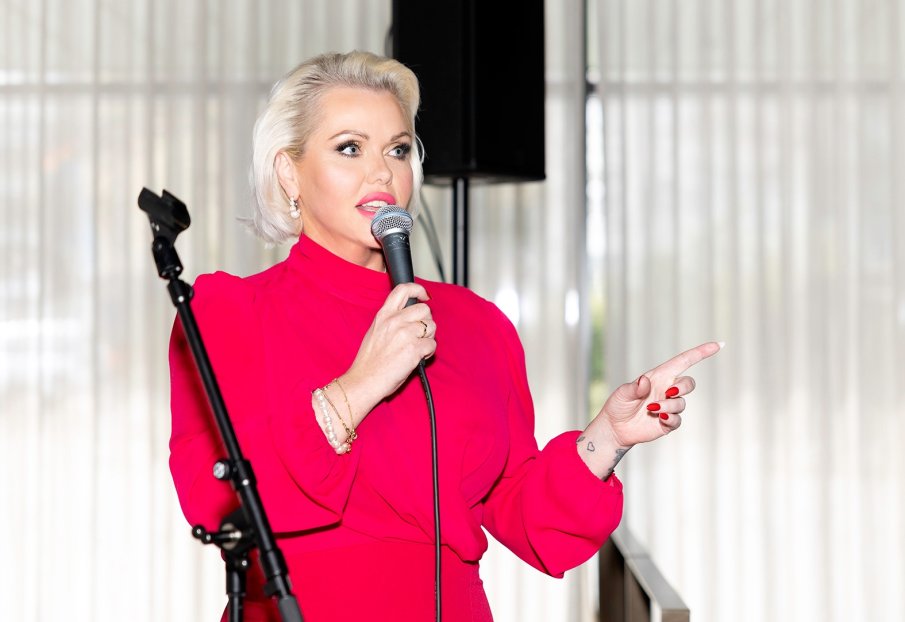 Асдис Ран избрана за Евровизия