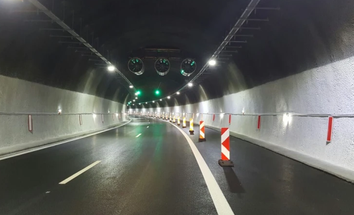 Ограничават движението в тунел Блатино на магистрала Струма за два дни