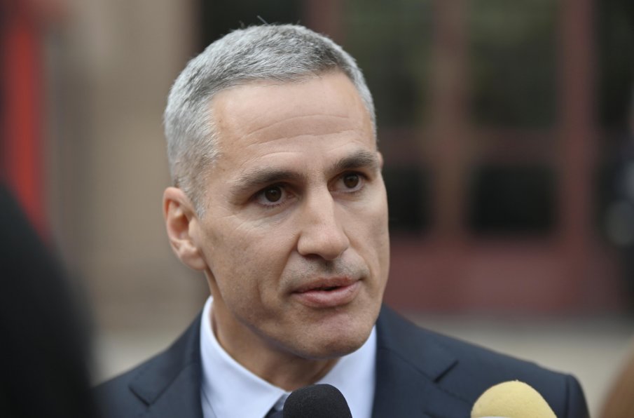 НЕ ИМ Е ЗА СЕФТЕ: Човекът на ПП Андрей Гюров ЗАБЪРКА ПРАВНА БЪРКОТИЯ. Защо още не е подал оставката си от БНБ?