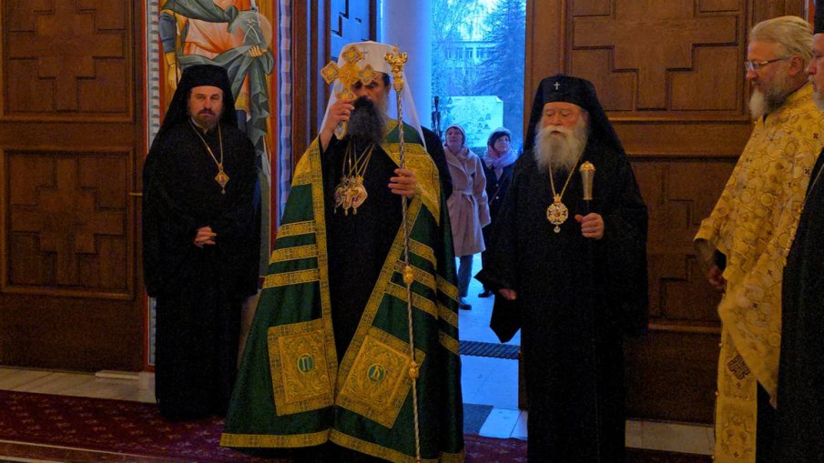 Патриархът отслужи литургия за 25 години от ръкополагането на Гавриил Ловчански