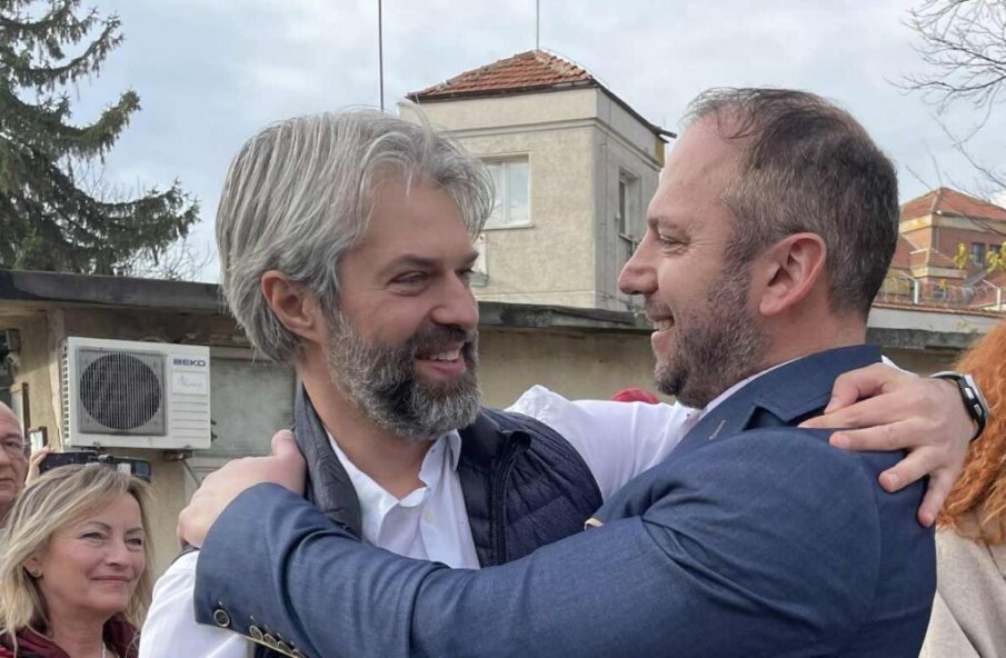 РАЗПАДЪТ Е БЕЗВЪЗВРАТЕН: Беглец от ППДБ поиска оставката на Благо Коцев, загатна за вътрешен бунт срещу кмета на Варна