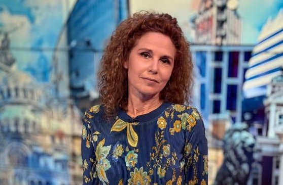 ПИК TV! Журналистката Лияна Панделиева: В България никой не иска да разбере, че светът не е розов - постоянно мрънкаме за нещо (ВИДЕО)