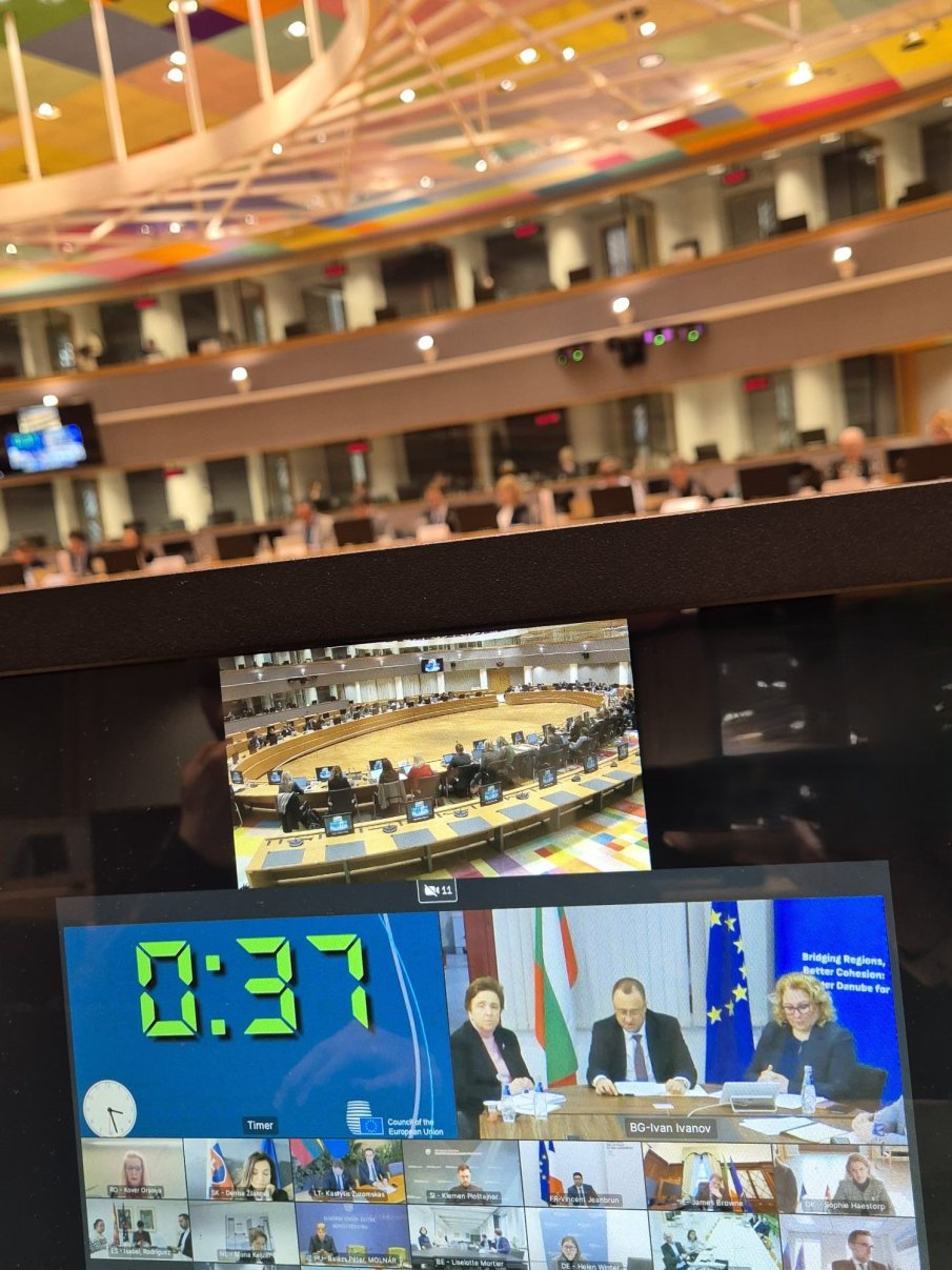 Министър Иван Иванов представи позицията на България по Европейския план за жилища политика 