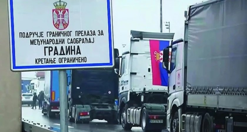 КРАЙ НА БЛОКАДИТЕ: Балканските превозвачи преустановиха протеста си на границите