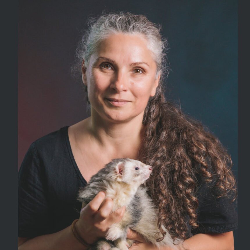 НЕЧОВЕШКА ЖЕСТОКОСТ! Петя Алтимирска за изродите от Царевец: 149 са изтезаваните животни само в 45 от видеата