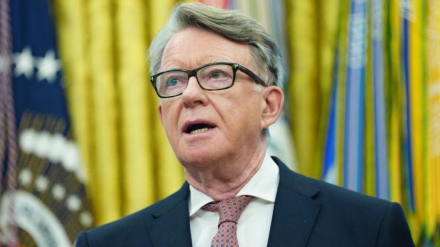 Скандалът Епстийн: Още разкрития за британски политик