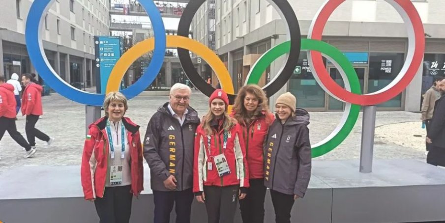 Йотова се срещна с президента на Германия при посещение на олимпийското село в Милано