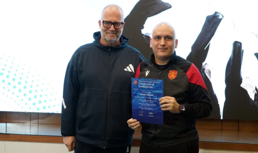 Лекарят на футболните национали с награда от УЕФА