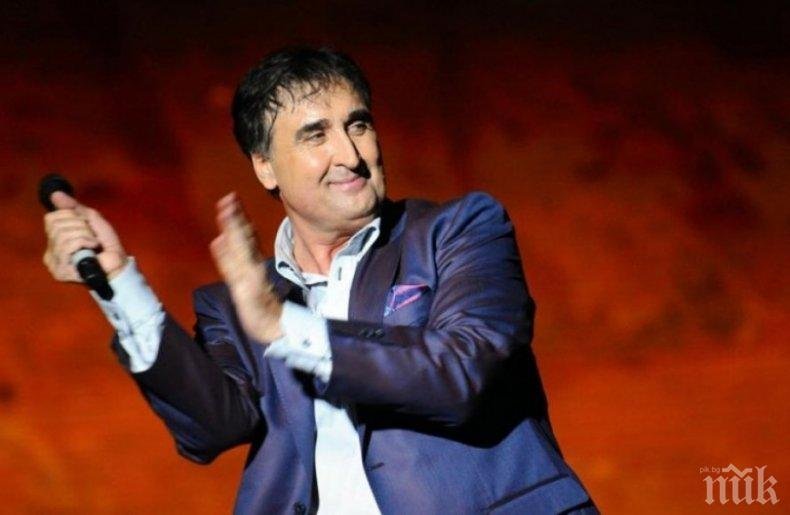 САМО В ПИК И РЕТРО: Веселин Маринов замяза на Любо Ганев (СНИМКИ)