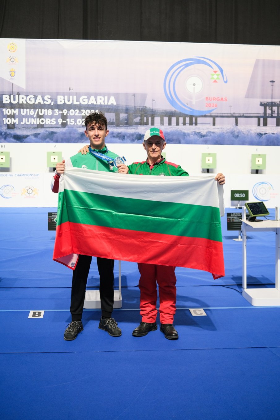 Виктор Бонев донесе сребро от Европейското по спортна стрелба