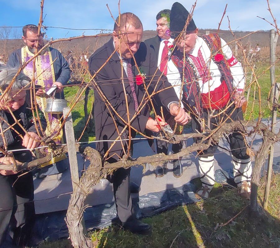 Иван Иванов: Оставям на следващия министър много свършена работа