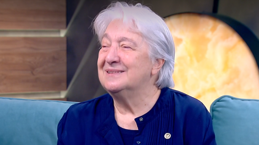 ГОВОРИ ЕКСПЕРТЪТ: Да бъдат ли забранени никотиновите паучове