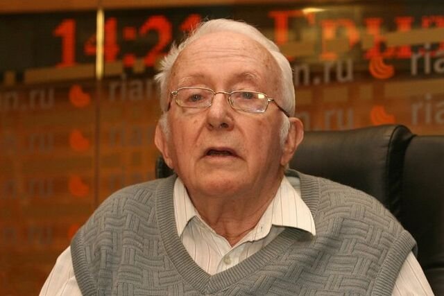 НА ДОСТОЛЕПНА ВЪЗРАСТ: Почина биографът на Владимир Путин