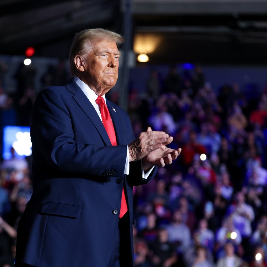 Тръмп избира свой наследник за следващите президентски избори